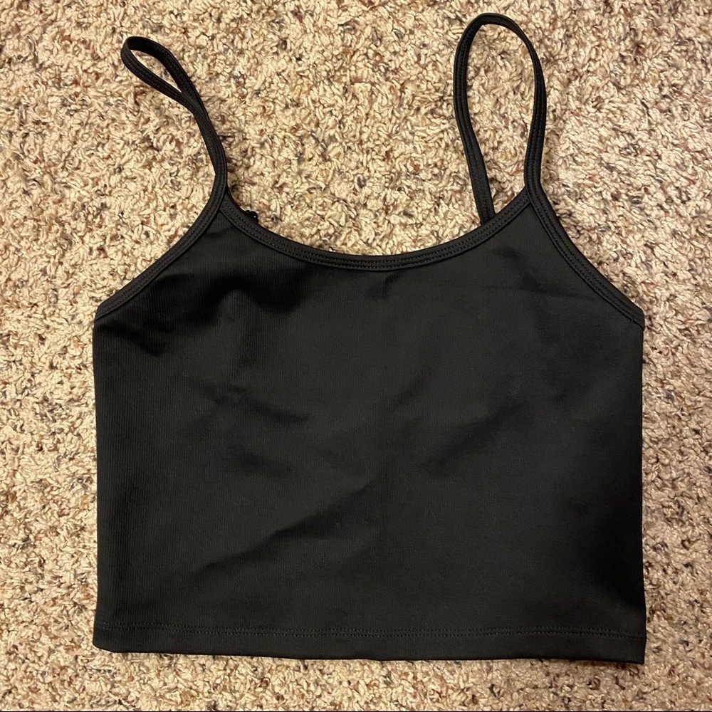 BALANCE ATHLETICA- NEVER WORN- M- BLACK KEY TANK